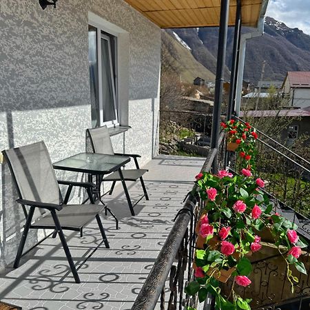 Hotel Elia Kazbegi Екстер'єр фото