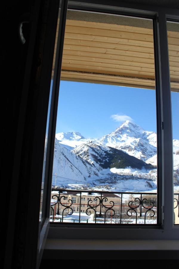 Hotel Elia Kazbegi Екстер'єр фото